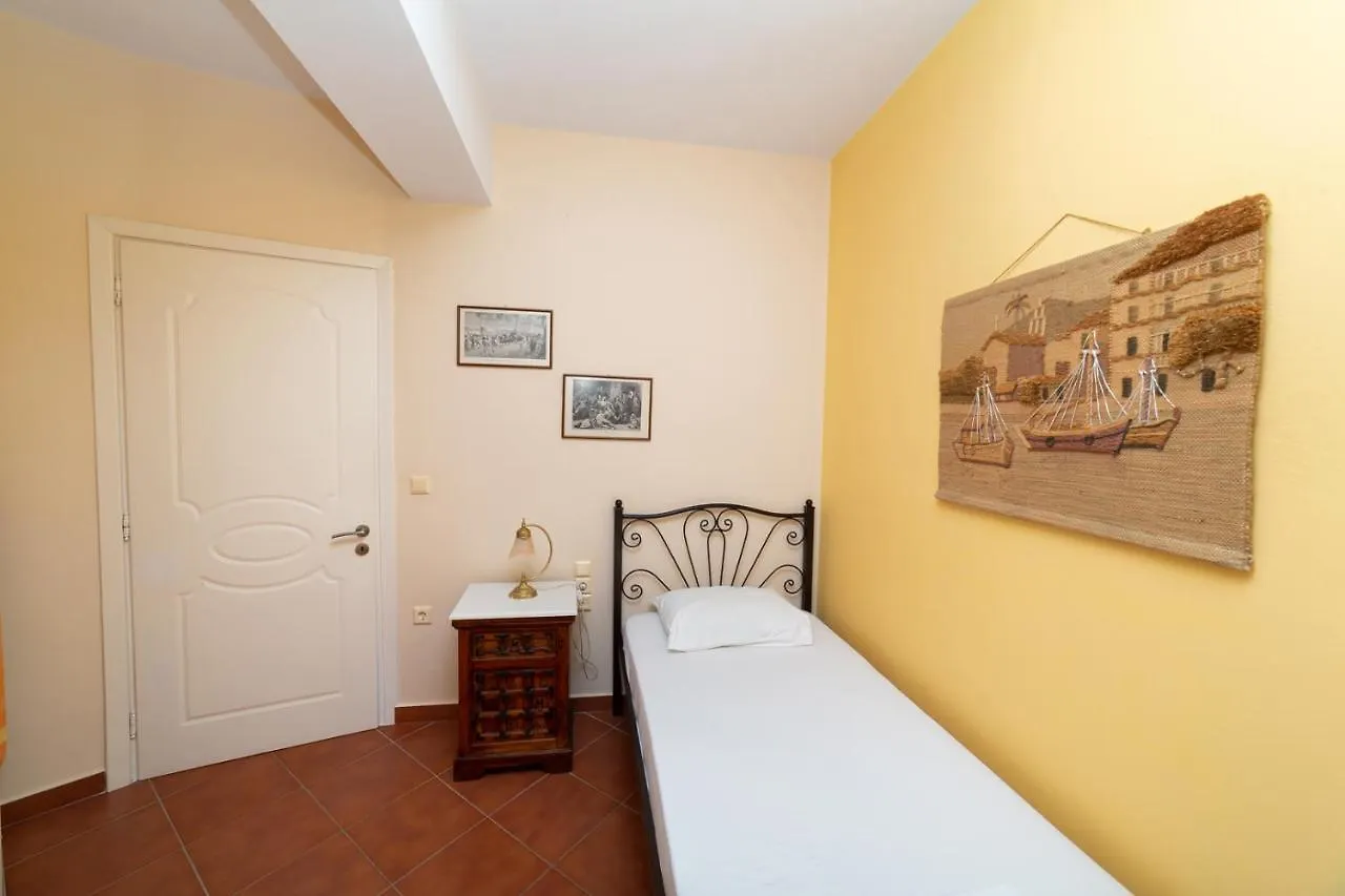 Natassa Apartments Penthouse Sea View 30M From Sea Agia Efimia