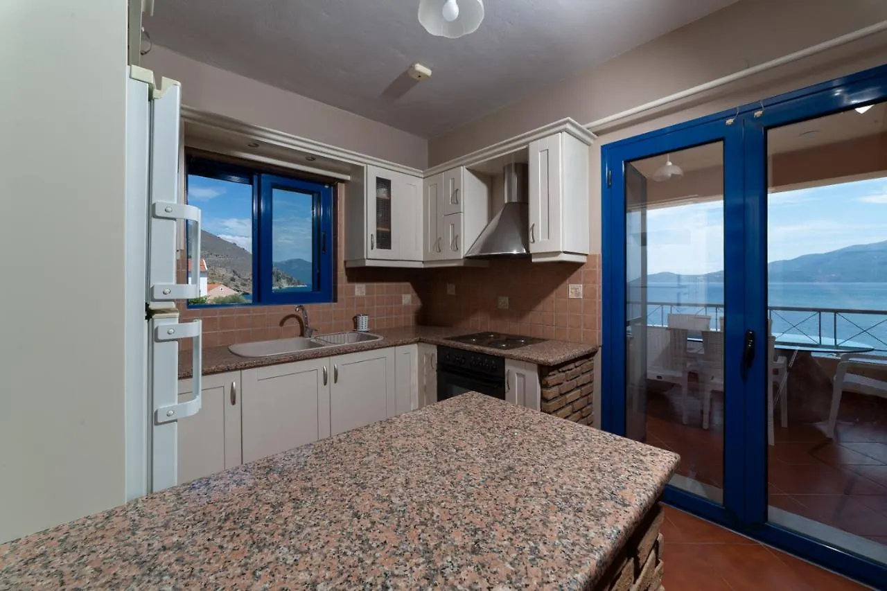 Natassa Apartments Penthouse Sea View 30M From Sea Agia Efimia 0*,